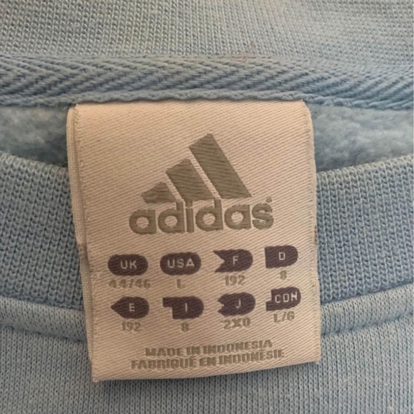 Vintage 90’s adidas crewneck - Picture 2 of 3